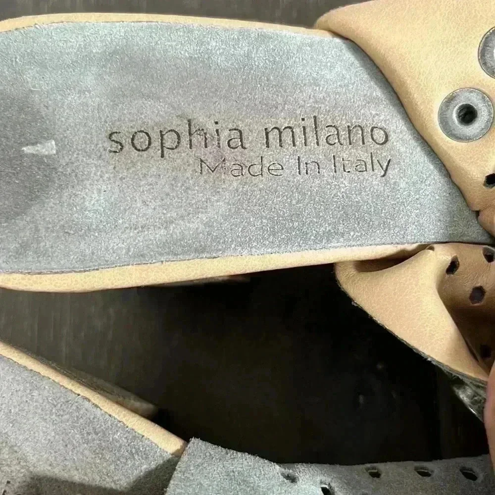Anthropologie Sophia Milano Suede Perforated Open Toe Shoetie Sandal Siz…